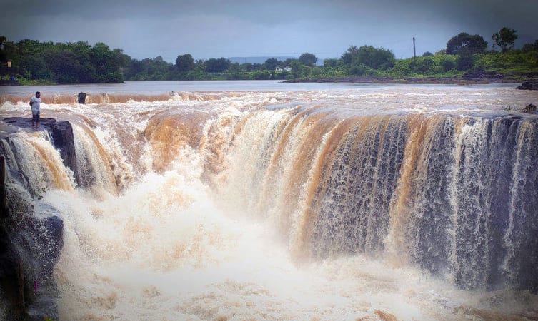 dudhsagar-fallssomeshwar-waterfalls-img